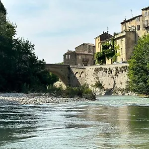  Appartement Sur Le Pont France